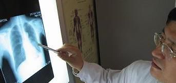 肺癌病理及分子生物标记物 ESMO 专家共识