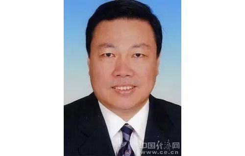 国家食药总局新任副局长（正部长级）
