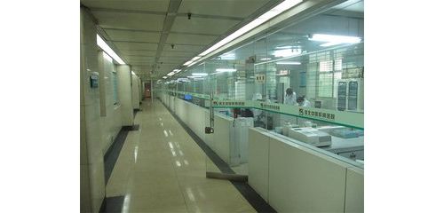 艾迪康的连锁，金域的平台，制约检验中心发展的到底是什么？