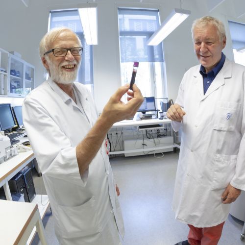 耗时35年！NEJM最新成果破解罕见“家族血液之谜”