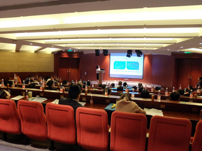 宜兴市晶科光学仪器有限公司