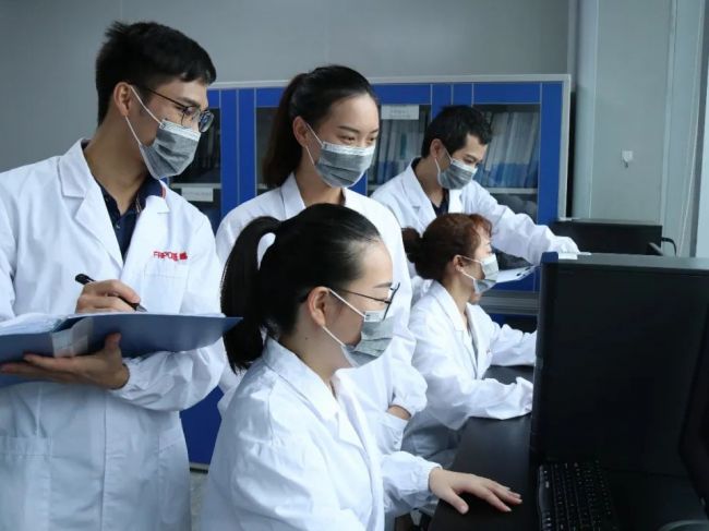 全球首个！菲鹏生物创新推出新冠突变株（B.1.1.7株）鉴别检测胶体金解决方案