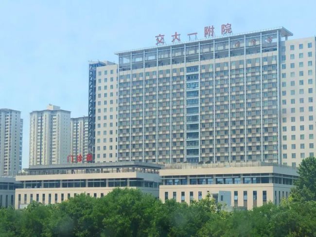 见证临床决策中的检验力量  —— 走进西安交通大学第一附属医院检验科