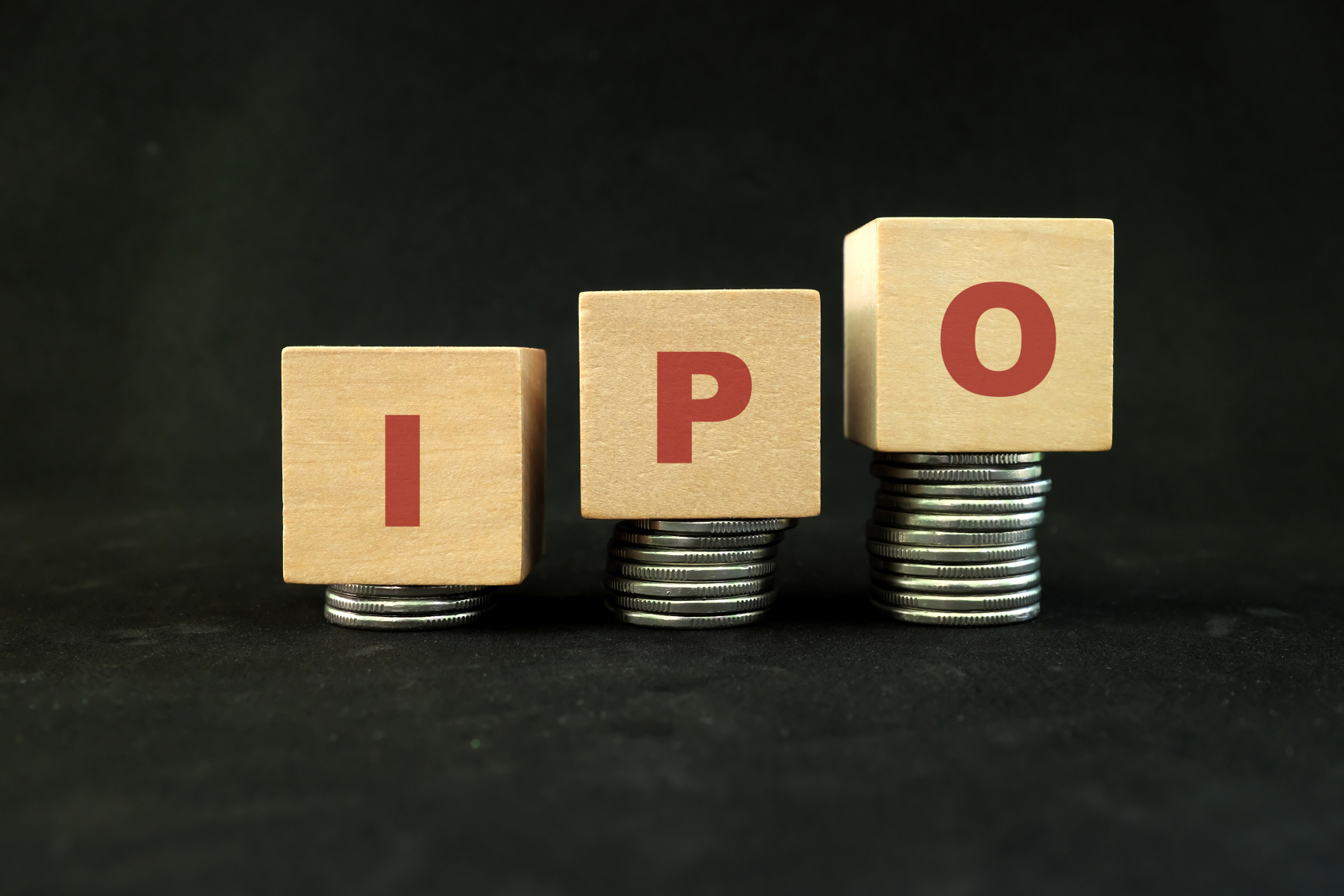 32亿！影像巨头超额完成IPO