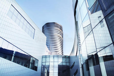 莅时智能科技（上海）有限公司